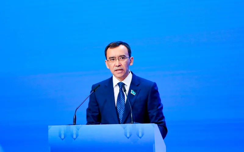 Мәулен Әшімбаев