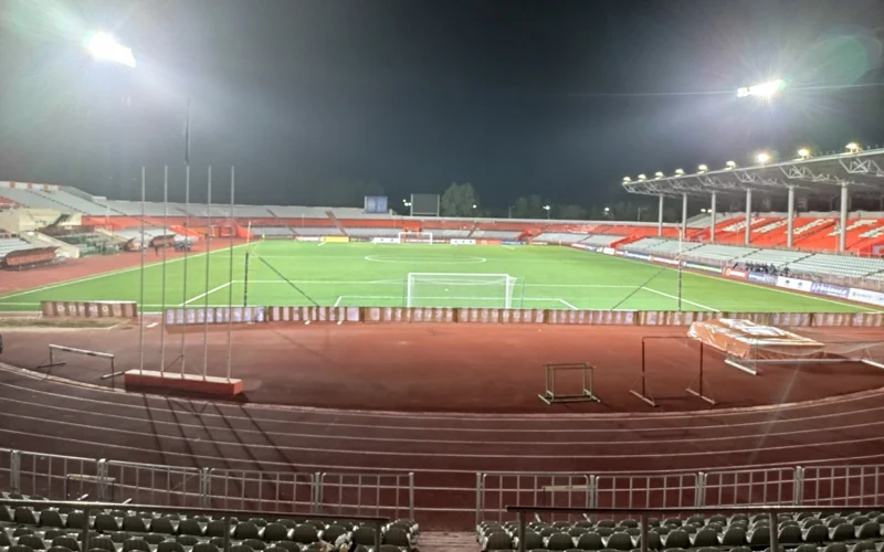 Talǵardaǵy stadıondy satý nemese jekemenshikke berý qarastyrylyp jatqan joq – ákimdik 