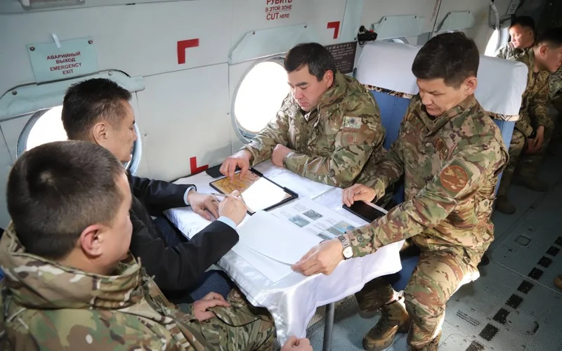 Министр по ЧС проверил паводкоопасные районы ВКО