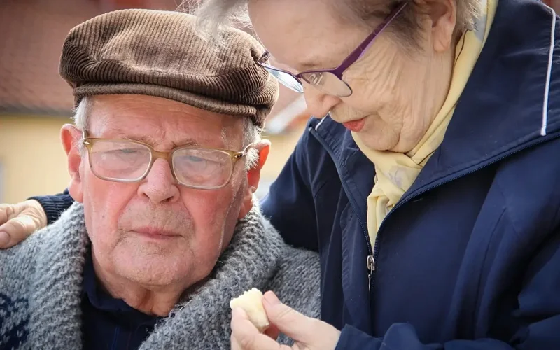 Зейнеткерлерге мүгедектік тобы мезгілсіз белгіленеді – министрлік 