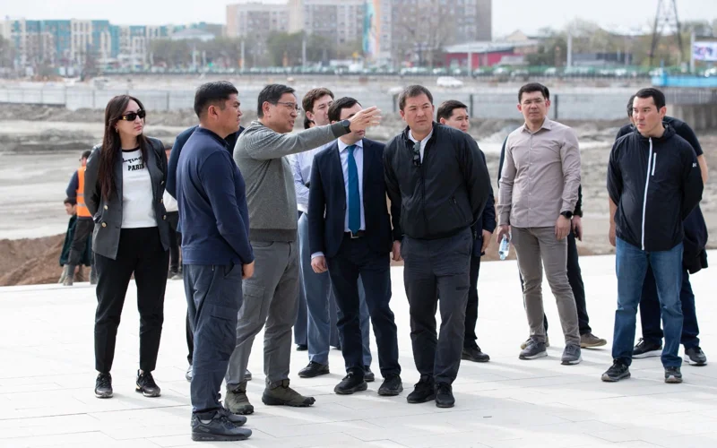 Ерболат Досаев ознакомился с ходом благоустройства озера Сайран