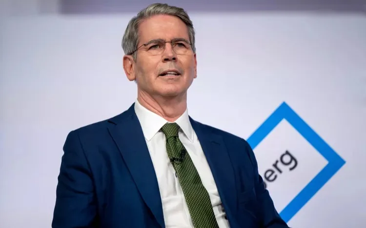 До 70 стран хотят вести переговоры по тарифам Трампа