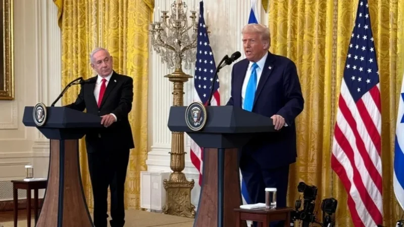 Netanıahýmen kezdesýde Tramp Gaza sektoryn baqylaýǵa alý ıdeıasyn taǵy da alǵa tartty 