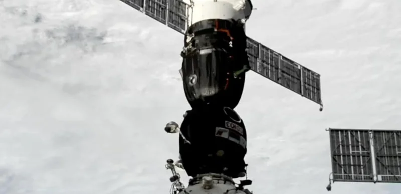 стыковка к МКС