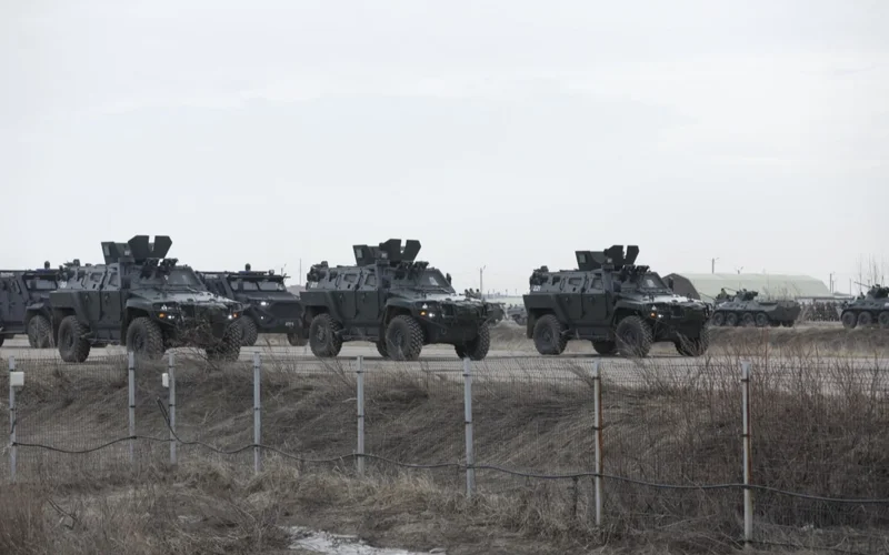 подготовка к военному параду, военная техника