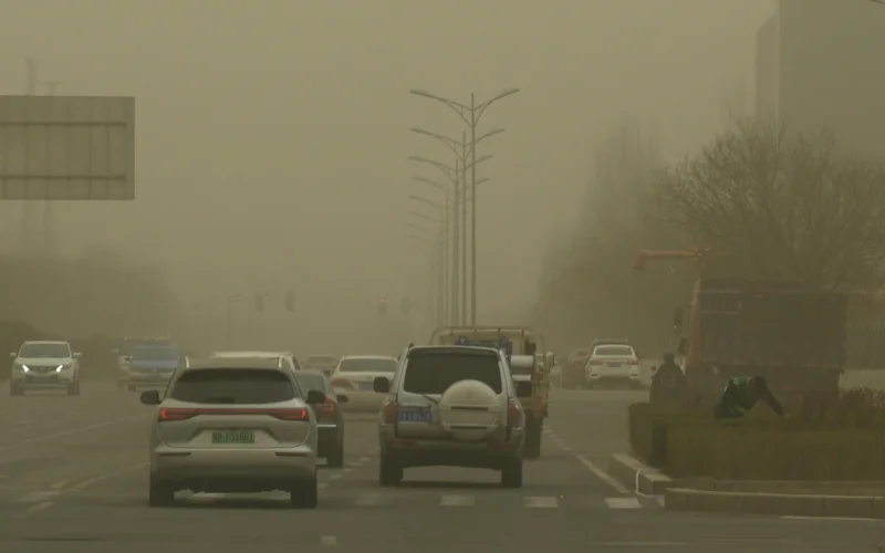 ветер и песчаные бури 