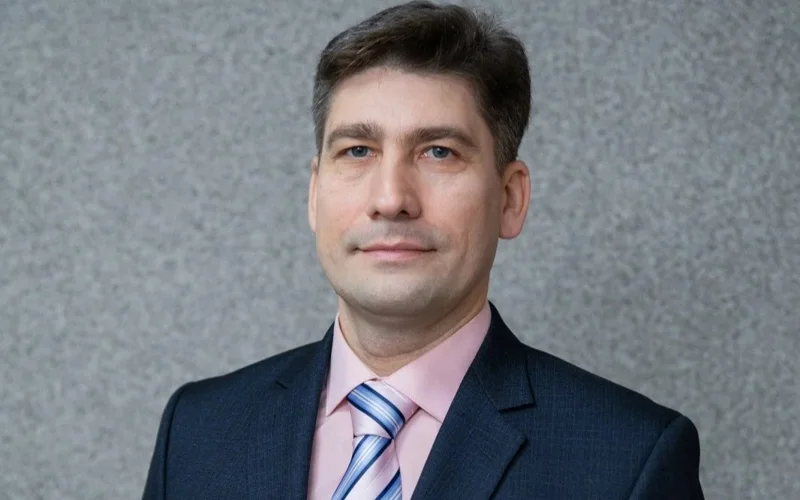 Виталий Савинкин   