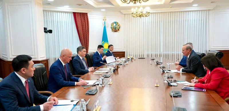 Олжас Бектенов обсудил с главой Chevron Майклом Уиртом вопросы сотрудничества в нефтегазовой отрасли и создание промышленного кластера вокруг Тенгиза