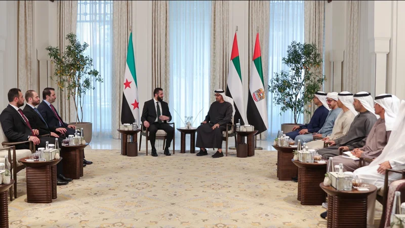 Президенты ОАЭ и Сирии обсудили вопросы укрепления двусторонних связей