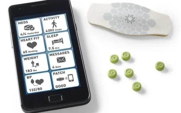 Трамп компьютер чиплари ва дори воситаларига божлар жорий қилади