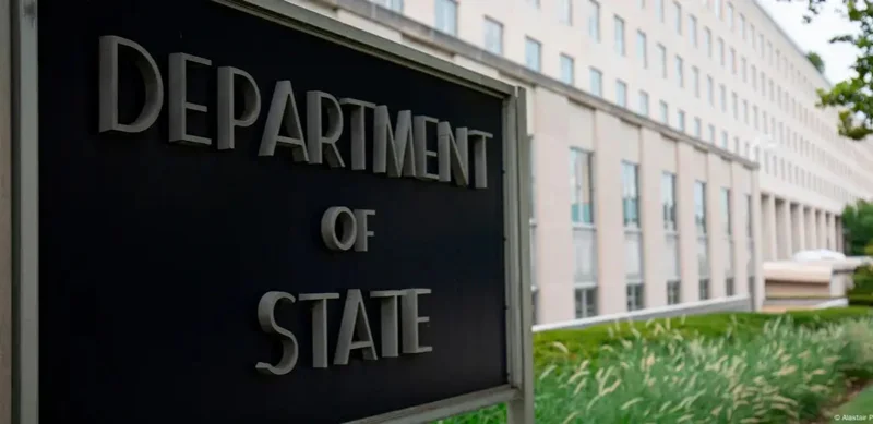 Оқ уй БМТ ва НАТОни молиялаштиришни тўхтатишни таклиф қилди