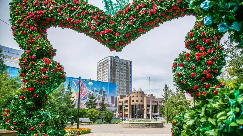 Астана, цветочная арка, гүл аркасы