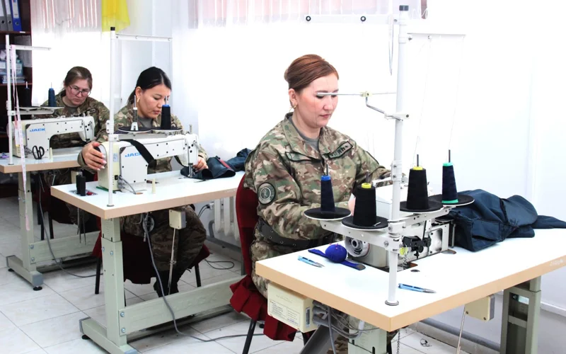 Для военнослужащих Нацгвардии шьют парадную форму ко Дню Победы