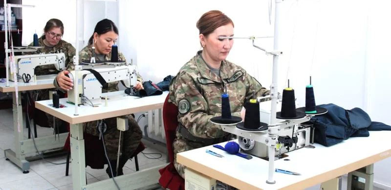 Жеңіске – 80 жыл: Ұлттық ұлан жауынгерлерінің салтанатты киімдері әзірленіп жатыр