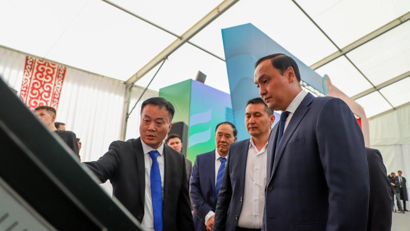 Жамбыл облысында Орталық Азиядағы жүгеріні терең өңдейтін ең ірі зауыттың құрылысы басталды Жамбыл облысында Орталық Азиядағы жүгеріні терең өңдейтін ең ірі зауыттың құрылысы басталды