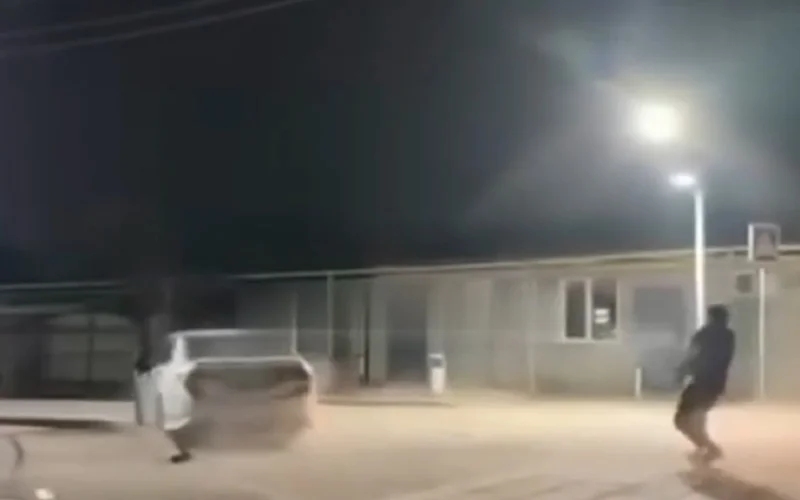 Машину обстреляли в Алматы: задержаны двое мужчин