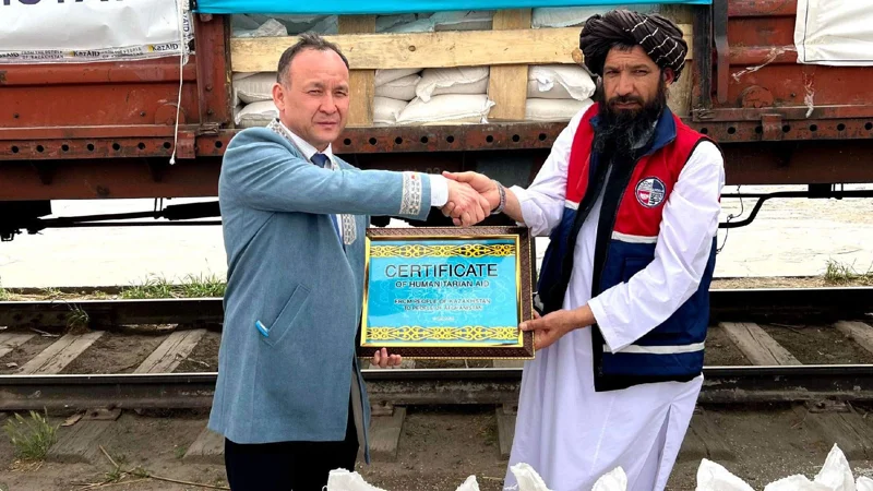 36 вагонов гуманитарной помощи Казахстана прибыло в Афганистан