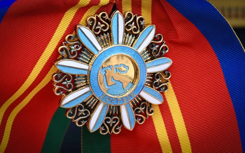 Президент Астана және Қазақстан митрополиті Александрды I дәрежелі «Достық» орденімен марапаттады