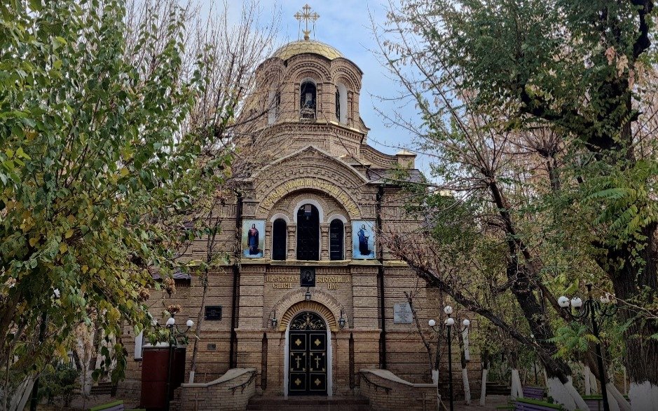 Челябі облысындағы жезөкшелер, Қыштым