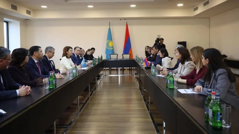 Aıda Balaeva men Janna Andreasıan mádenı yntymaqtastyqty keńeıtý máselesin talqylady 
