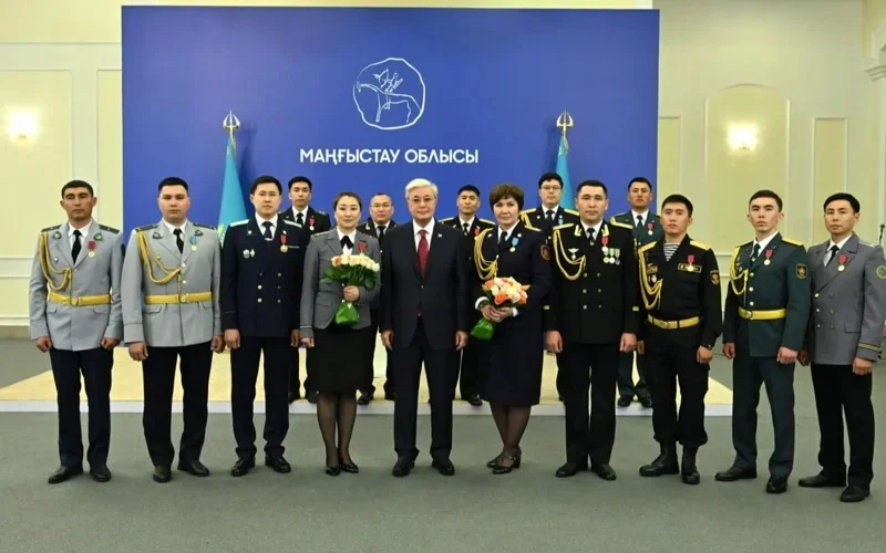 President Tokayev honors law enforcement officers in Mangistau 