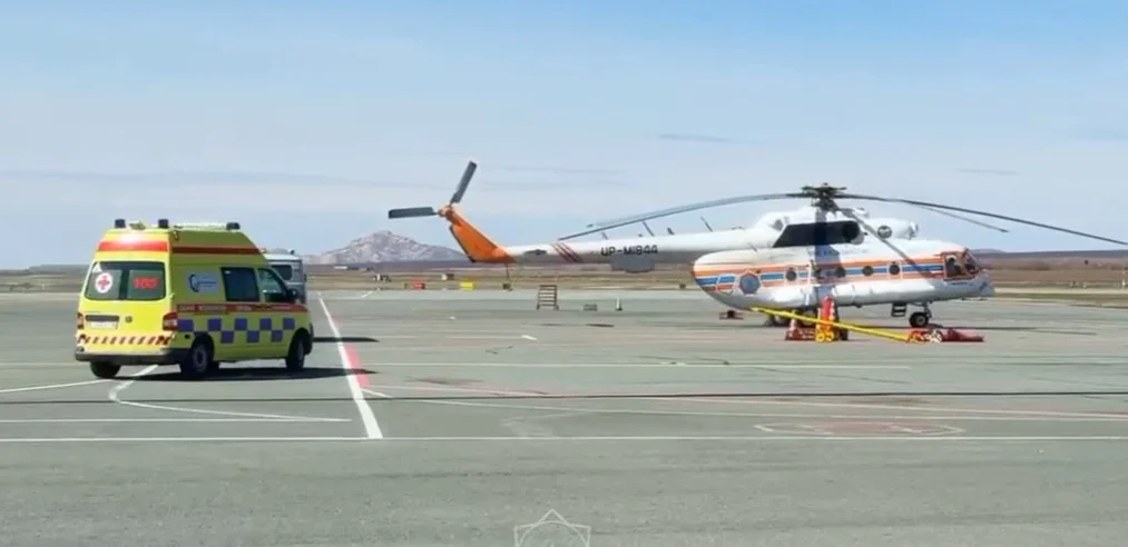 Төсекке байланған секс порно