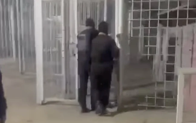 Блогера в Шымкенте поймали на вымогательстве у учителя