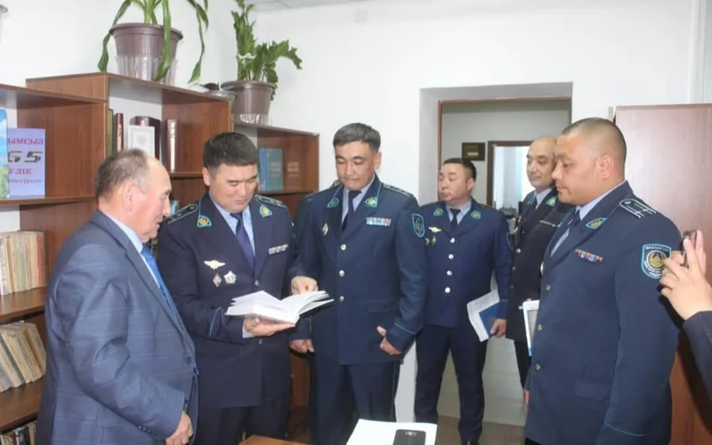 Qyzylorda oblysynyń polıtsııa bóliminde alǵashqy kitaphana ashyldy