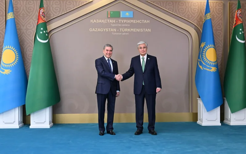 Касым-Жомарт Токаев провел неформальную встречу с Гурбангулы Бердымухамедовым