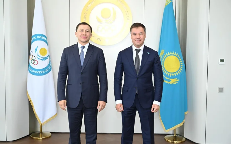 Геннадий Головкин встретился с президентом Федерации конного спорта РК 