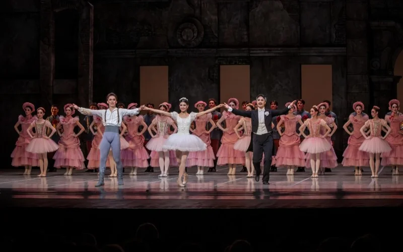 Балетная труппа «Астана Опера» выступила на фестивале в Санкт-Петербурге