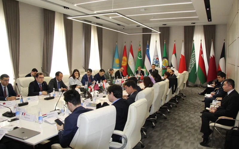 Эксперты из стран ЦА и Персидского залива встретились на форуме в Ташкенте