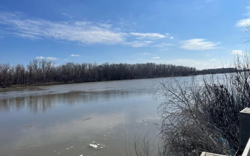 Уровень воды в реке Жайык начал снижаться