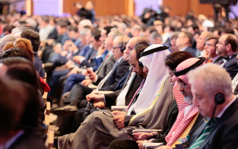 В мире наблюдается возврат к экстремистским идеологиям и популизму, заявил Касым-Жомарт Токаев