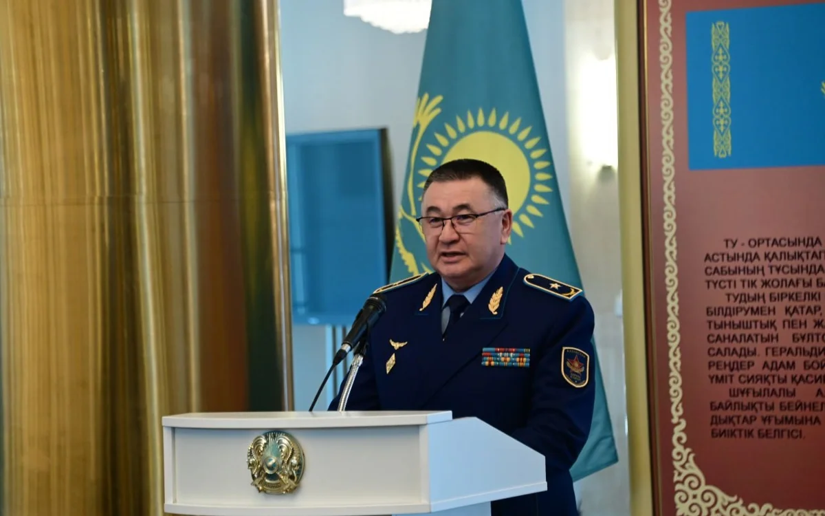 генерал-майор Аскар Мустабеков