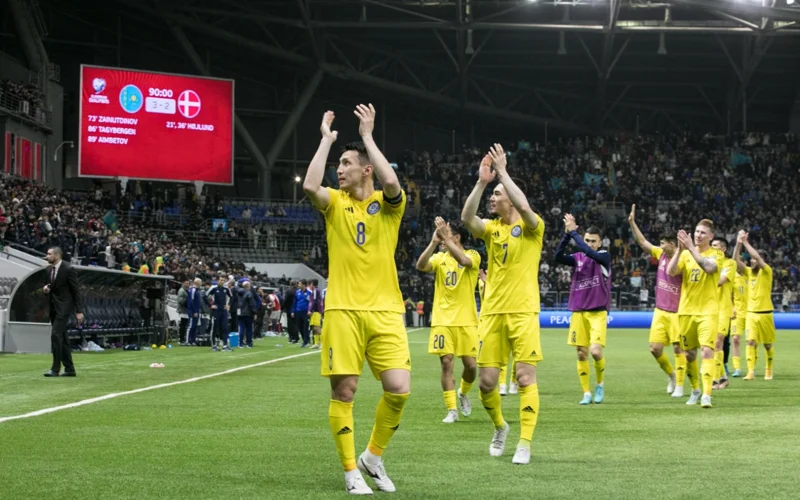 Қазақ футболшылары