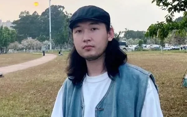 25 жастағы жазушы алтайлық қандасымыз Санмао проза сыйлығын алды  - шетелдегі қазақ баспасөзі