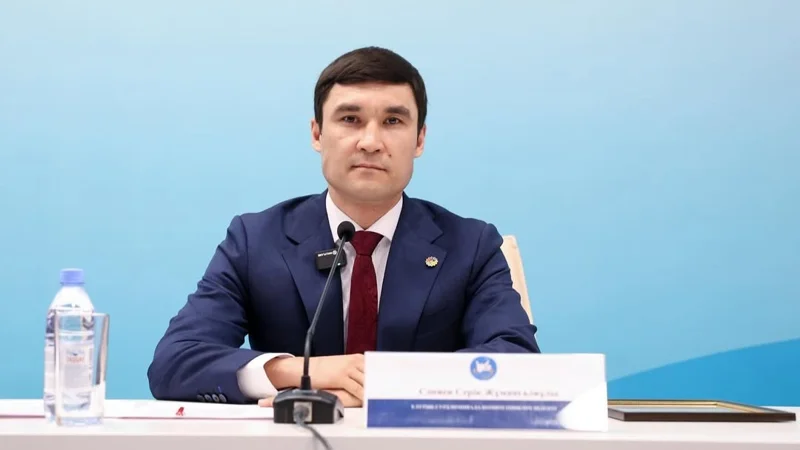 Serik Sápıev
