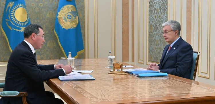 Президент Алматы облысының әкіміне жолдардың құрылысына баса мән беруді тапсырды