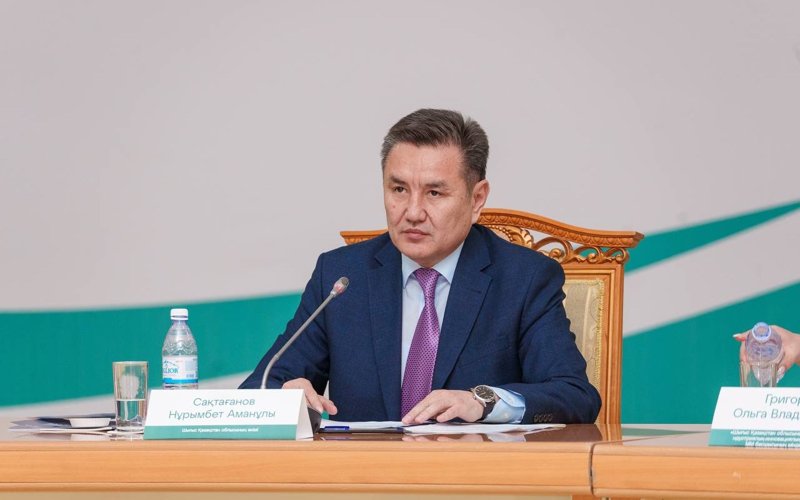 ШҚО-да алғашқы өңірлік ғылым кеңесі өтті ШҚО-да алғашқы өңірлік ғылым кеңесі өтті
