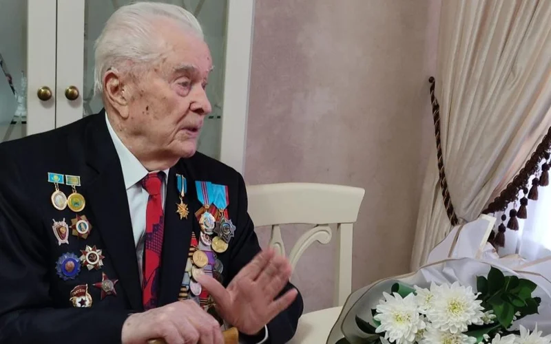 Oralda Halyq qaharmany Ivan Gapıchtiń erligi men eńbegi dáripteldi