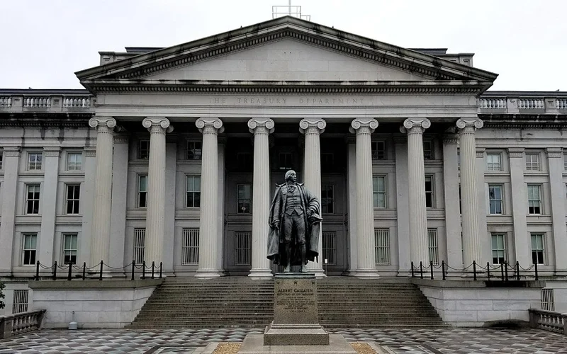 США ввели санкции против компаний из Ирана и Китая