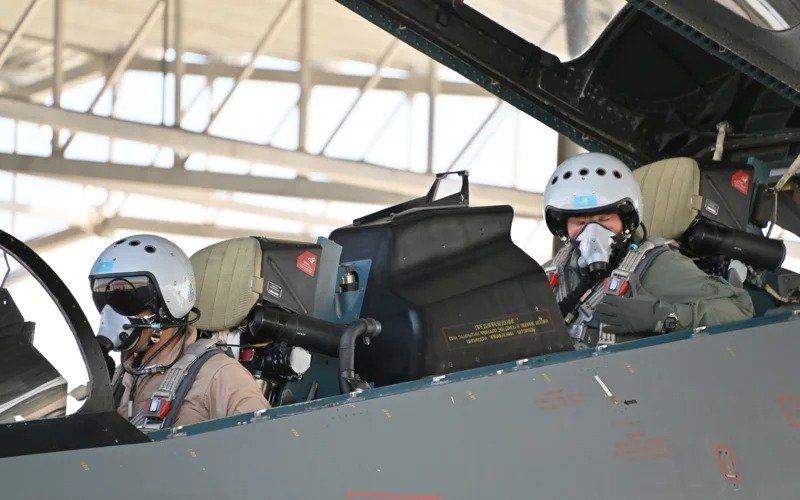 Kazakh combat pilots preparing for air show ahead of Victory Day Parade