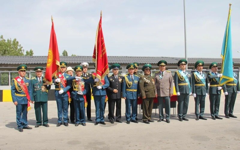 Kyrgyzstan welcomes Victory Relay from Kazakhstan Kyrgyzstan