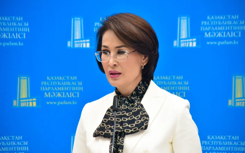 Aqmaral Álnazarova 