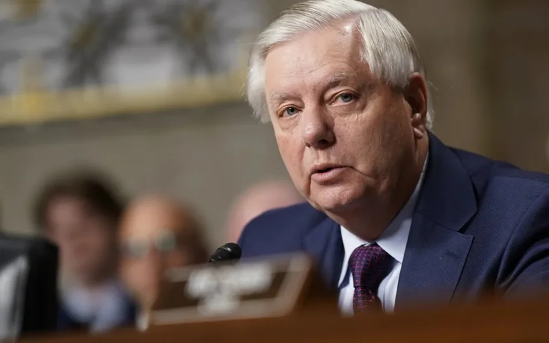 АҚШ Ресейдің сауда серіктестеріне 500 пайыздық баж салығын енгізуі мүмкін