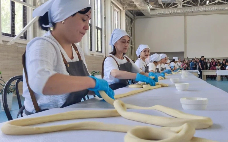 Қазақстанның ең ұзын лағманы