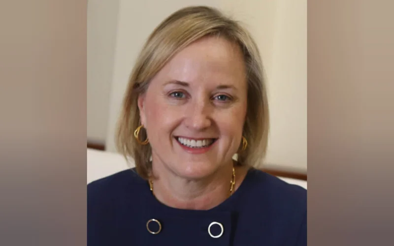 Посольство США в Киеве возглавит дипломат Джули Дэвис