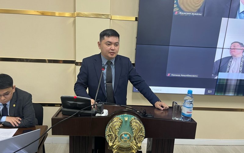 Госслужащие Павлодарской области пересекали границу в рабочее время 