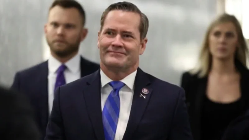 Советник Трампа по национальной безопасности Майк Уолц отстранен от должности